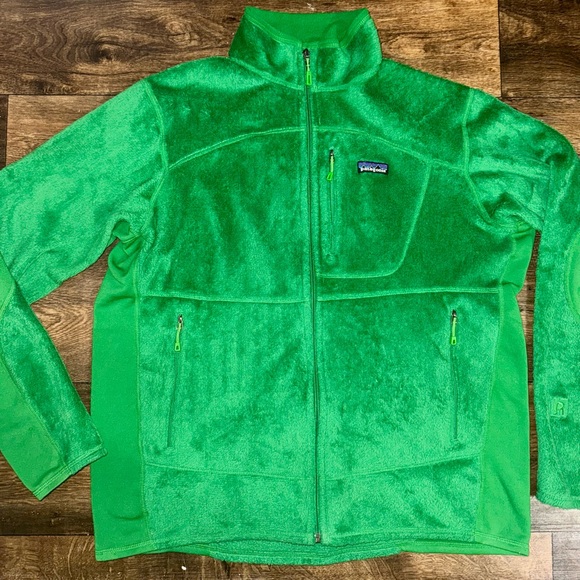 Patagonia R2 Fleece Jacket - Picture 4 of 6